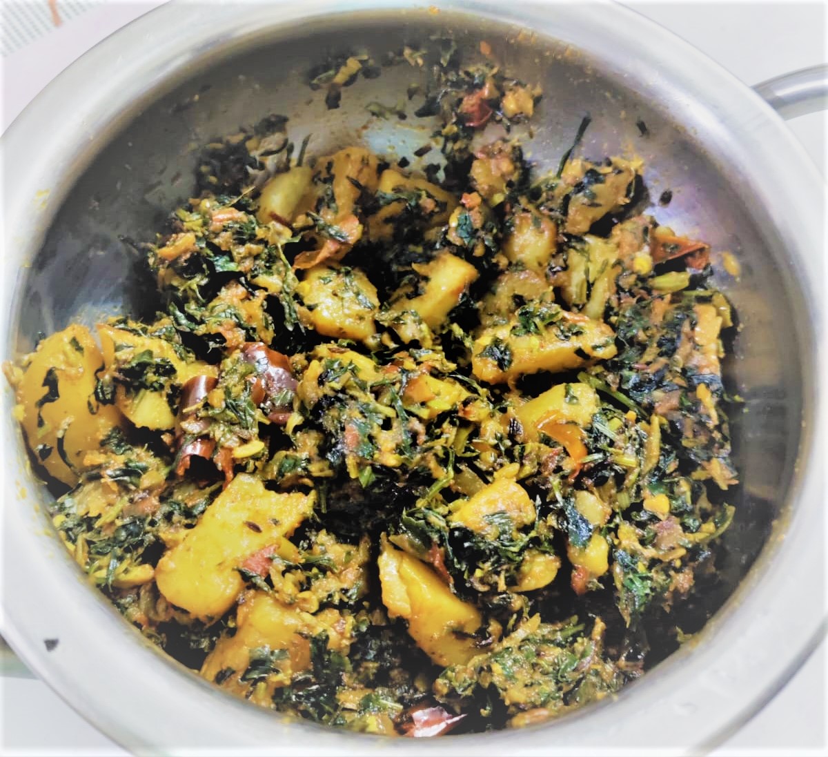 Health Benefits of Aaloo Methi Curry