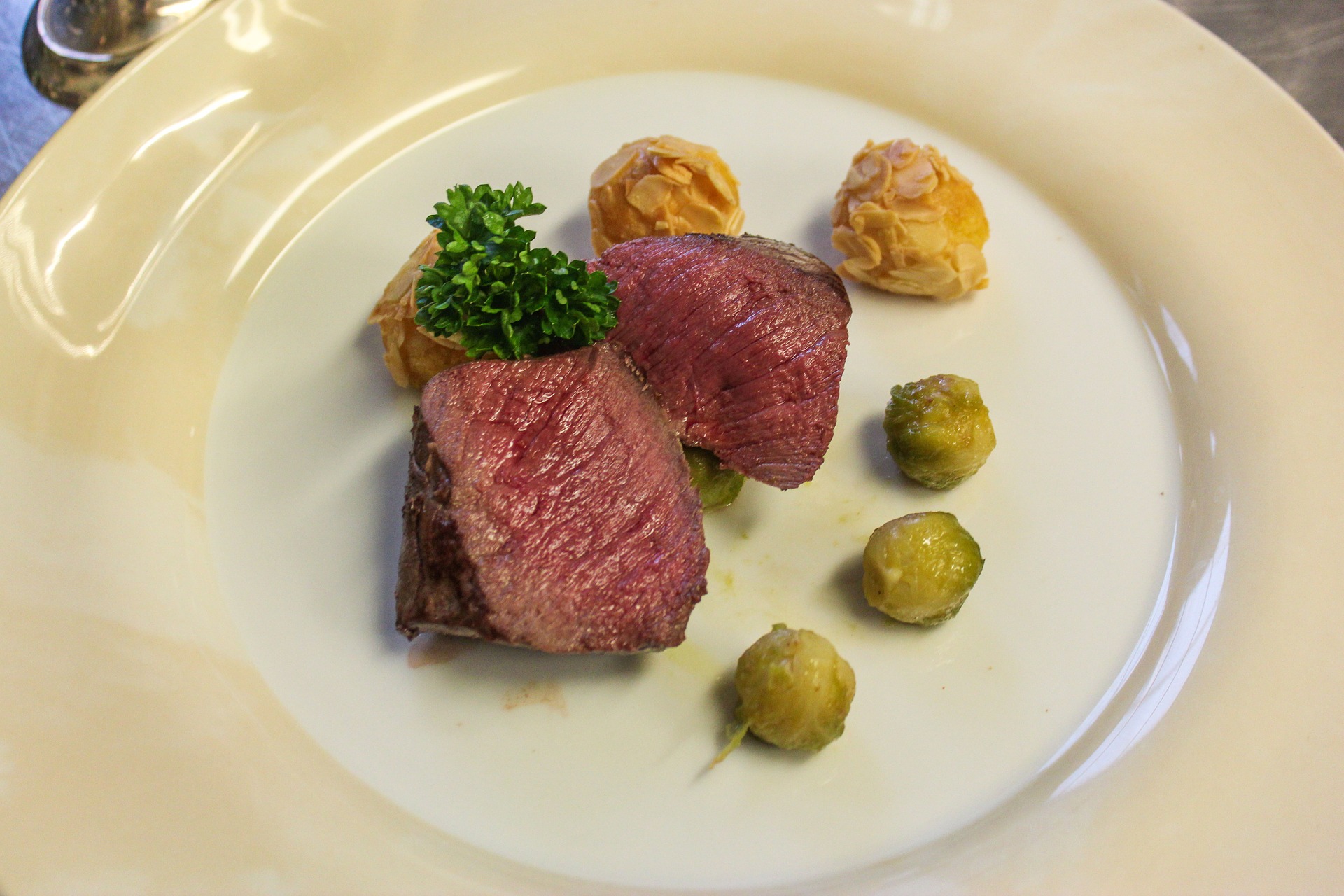 hvorfor vokse op mikro Is Venison A Healthy Alternative To Traditional Red Meats?